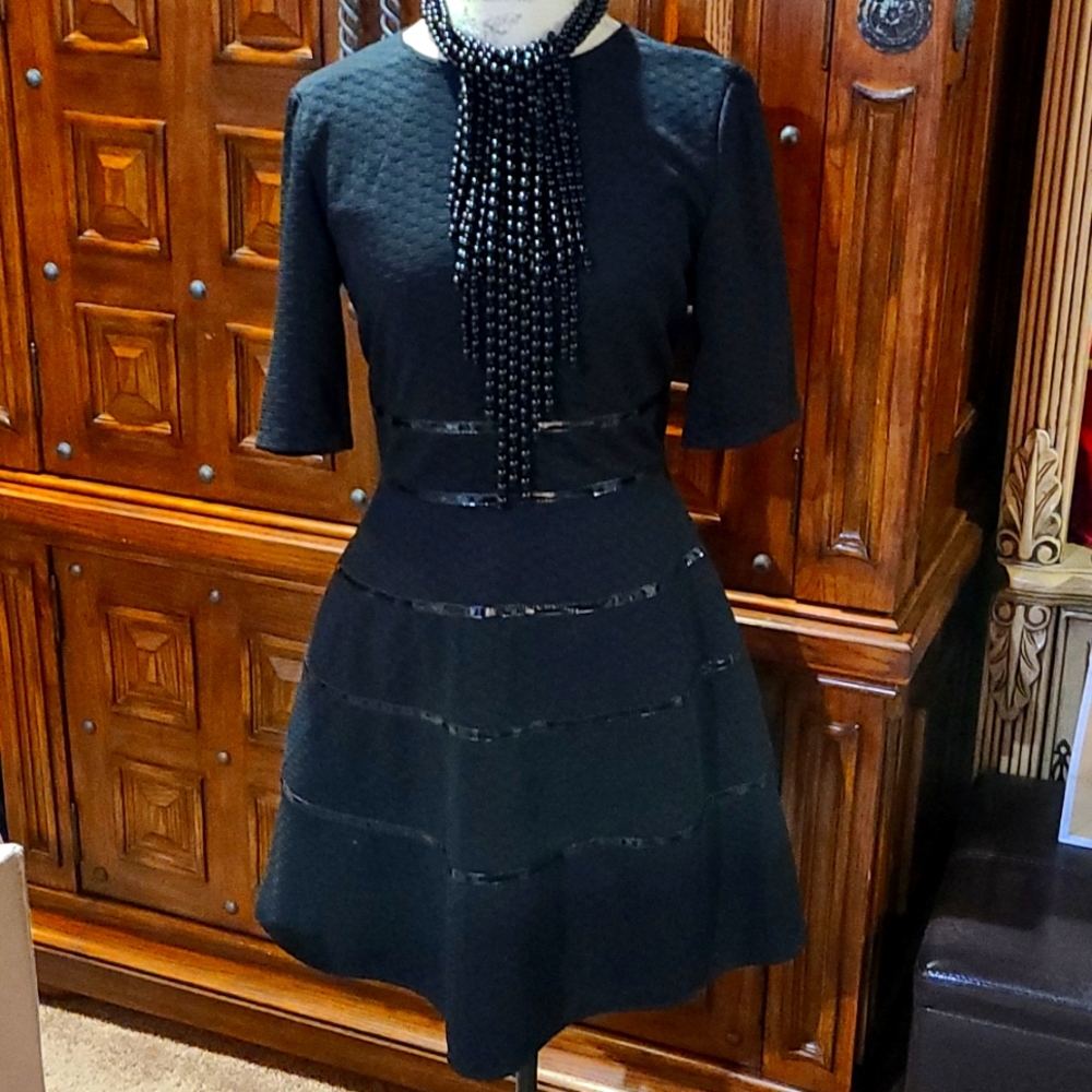 Just..Taylor Black Dress